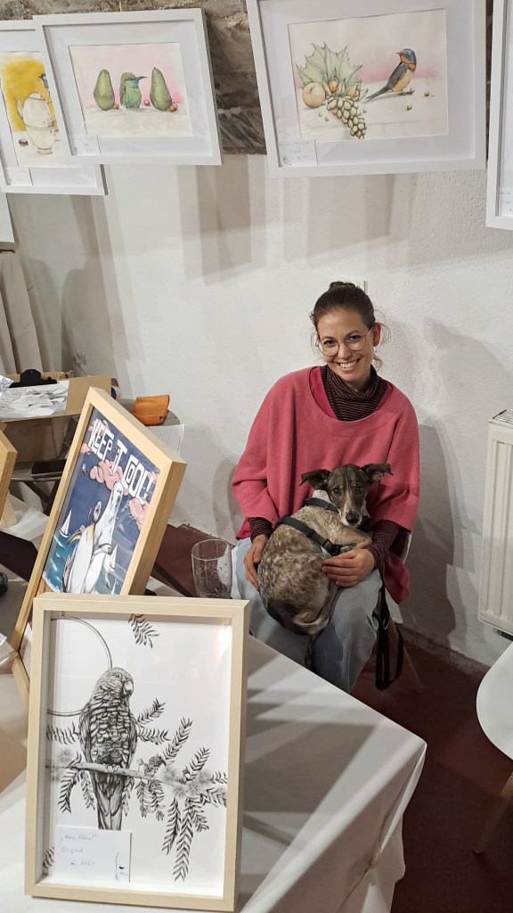 Ich und mein Hund Bärbel bei der Perle Pop Up Herbstboutique.